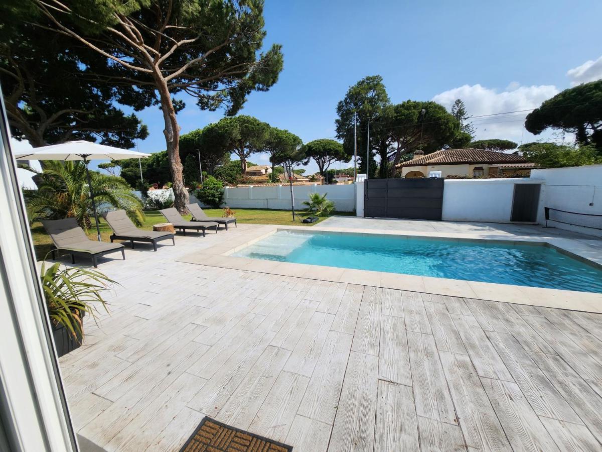 Villa Yoli 26 Con Piscina Y Jardin Cerca De La Playa Chiclana de la Frontera Exterior photo